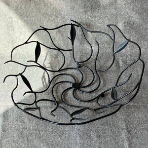 Black Metal Vine and Leaves Decorative Versatile Fruit and Bread Basket